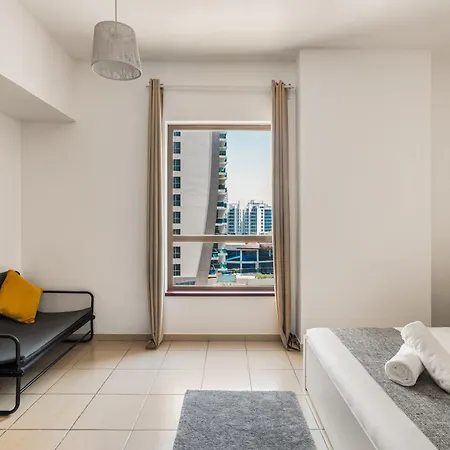 Beautiful 2Br & 4Br Apartments On Jbr Beach, Walking Distance To Bluewaters Island - By Sunkissed Holiday Homes دبي المظهر الخارجي الصورة