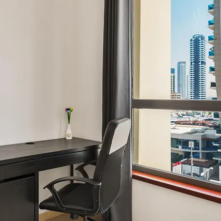 Beautiful 2Br & 4Br Apartments On Jbr Beach, Walking Distance To Bluewaters Island - By Sunkissed Holiday Homes دبي المظهر الخارجي الصورة