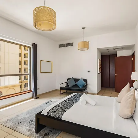 Beautiful 2Br & 4Br Apartments On Jbr Beach, Walking Distance To Bluewaters Island - By Sunkissed Holiday Homes دبي المظهر الخارجي الصورة