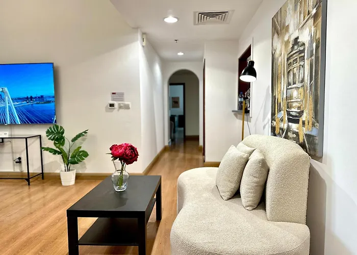 Beautiful 2Br & 4Br Apartments On Jbr Beach, Walking Distance To Bluewaters Island - By Sunkissed Holiday Homes