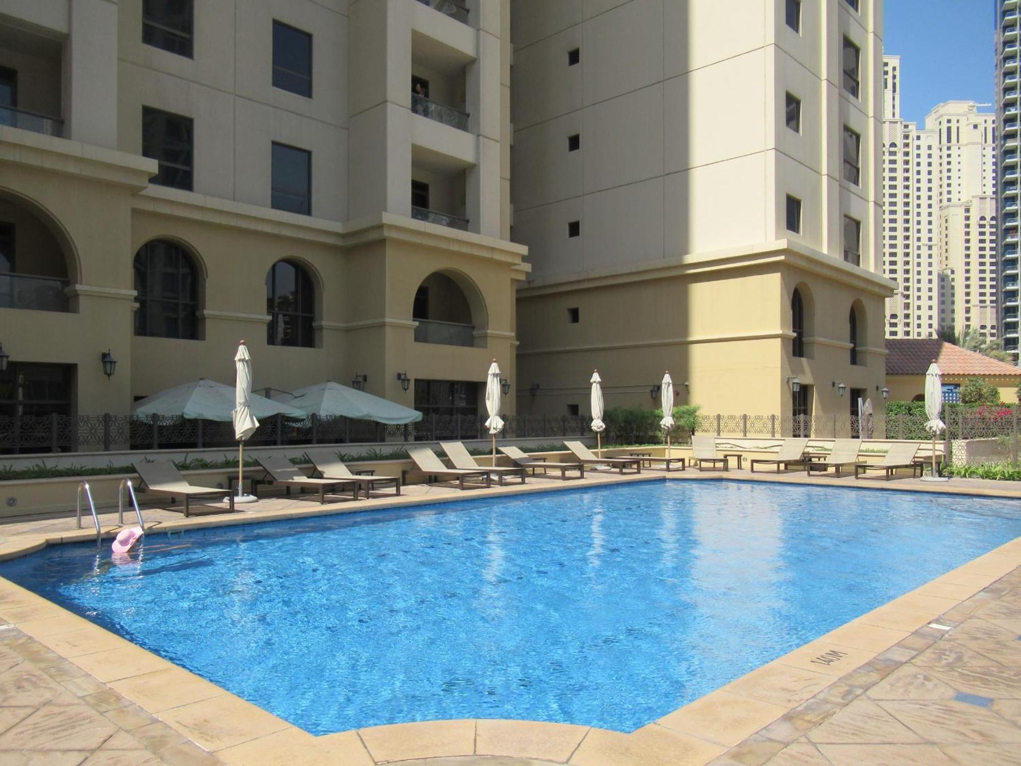 Beautiful 2br & 4br On Jbr Beach, Walking Distance To Bluewaters Island - By Sunkissed Homes Дубай