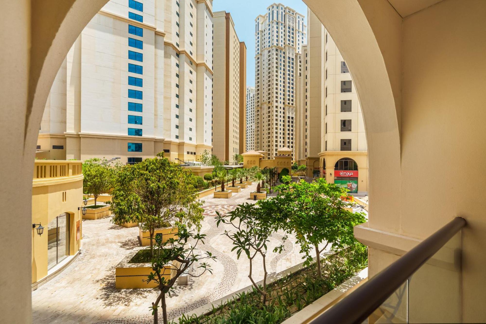 Beautiful 2br & 4br On Jbr Beach, Walking Distance To Bluewaters Island - By Sunkissed Homes دبي