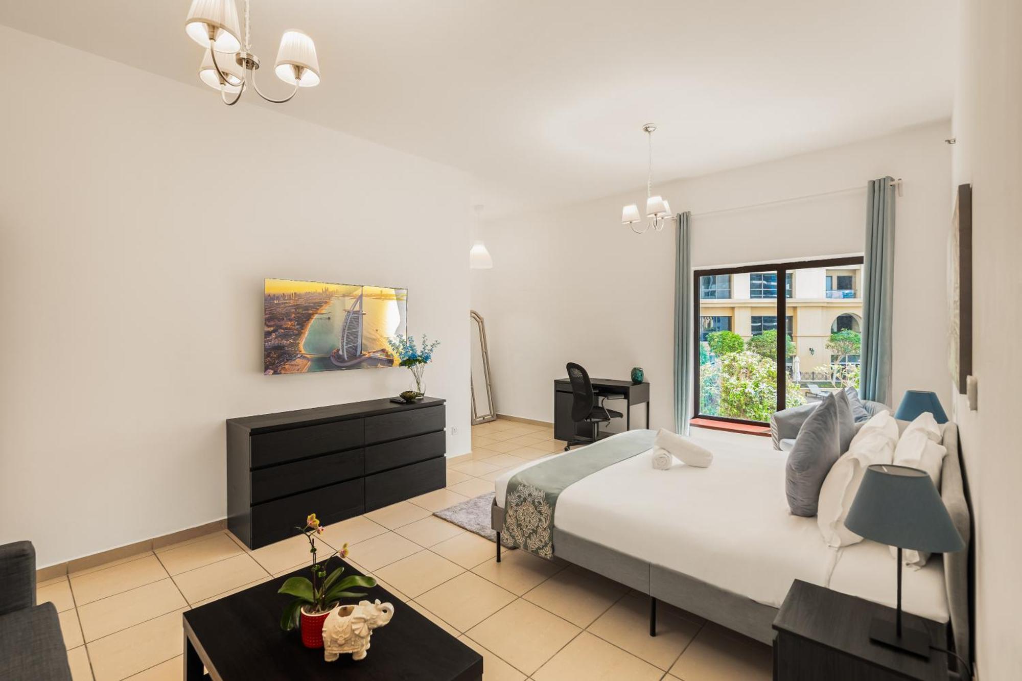 Beautiful 2br & 4br On Jbr Beach, Walking Distance To Bluewaters Island - By Sunkissed Homes Апартаменти