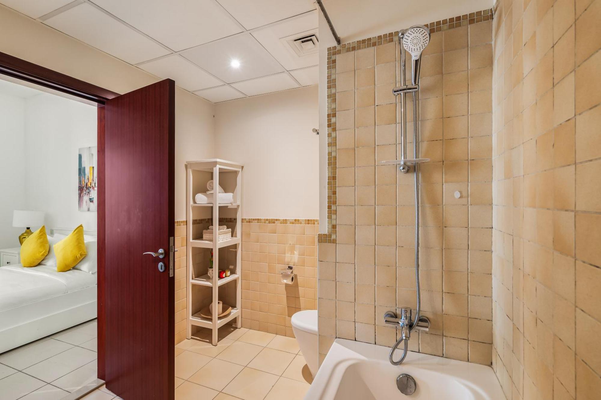 Beautiful 2br & 4br On Jbr Beach, Walking Distance To Bluewaters Island - By Sunkissed Homes دبي